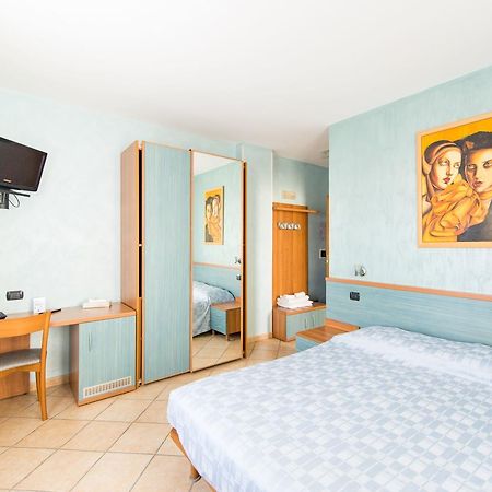 Beinette Hotel Bacco מראה חיצוני תמונה